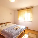 Apartment Begić Makarska